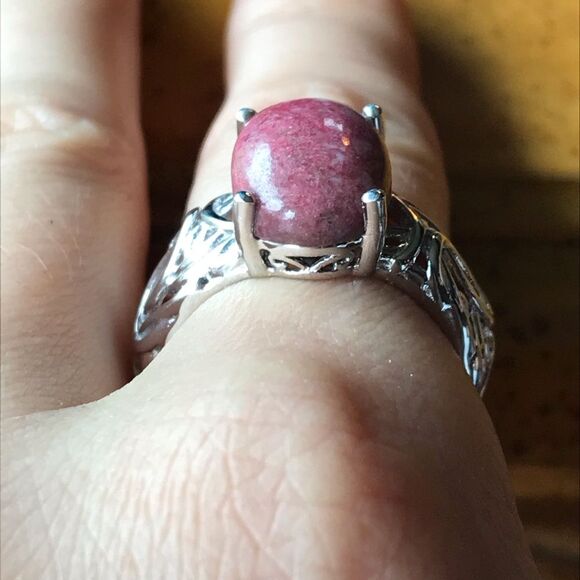 Norwegian Thulite Sterling Silver Ring Size 8 - Picture 2 of 8